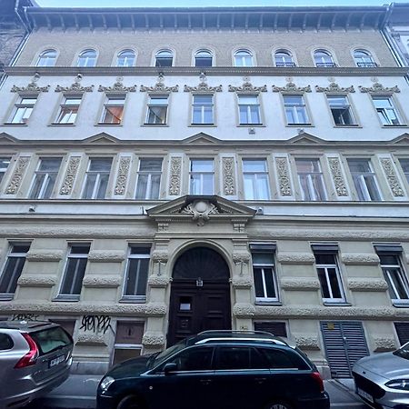 Downtown Lair Budapeste Exterior foto
